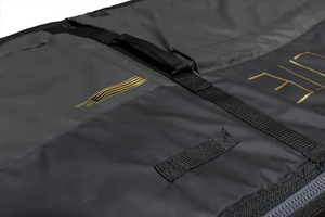 Échantillon gratuit Sac de planche de surf Daybag à fermeture éclair s'adapte à toutes les formes de planches de surf Rembourrage en mousse et couverture durable avec sangle confortable - Product Image 5