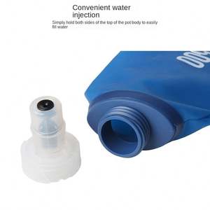 Botella de Agua Deportiva Plegable con Logotipo Personalizado, Botella de Hidratación de TPU Libre de BPA para Camping - Product Image 4