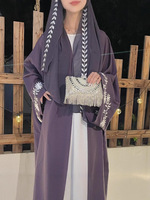2025 Luxuriöse Damen-Abaya mit Blumenstickerei aus Lila Chiffon, Handgefertigte Elegante Bescheidene Muslimische Kleider für Hochzeiten