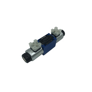 Vanne solénoïde Rexroth 4WE6E73-6X/EG24N9K4/A12, type inverseur, commande hydraulique pour l'industrie chimique - Product Image 1
