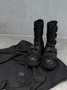 Bottes punk pour femmes, bottes de <span class=keywords><strong>moto</strong></span> <span class=keywords><strong>vintage</strong></span> à bout rond, taille 45, semelle épaisse, boucle de ceinture rétro unisexe personnalisée par le fabricant - Product Image 5