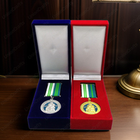 En gros Personnalisé Personnalisé Métal 3D Émail Commémoratif Poitrine Médaille Honor Award Sport Médaillon Court Ruban Badge Pin
