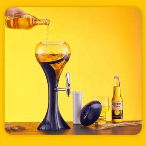 Dispensador de Cerveza Portátil de Alta Calidad de 1.5L/3L con Enfriamiento por Hielo, Personalizable, con LED, para Eventos Deportivos - Product Image 4