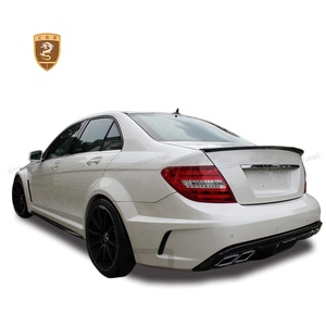 Paraurti wide body kit per c-class c63 <span class=keywords><strong>amg</strong></span> w204 4 porte 2012-2014 anno nero <span class=keywords><strong>serie</strong></span> di stile modello di auto - Product Image 3