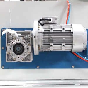 25kg Phân compost đóng bao máy vành đai Feeder Bagger đất cát điền động vật nhai lại máy đóng gói - Product Image 3