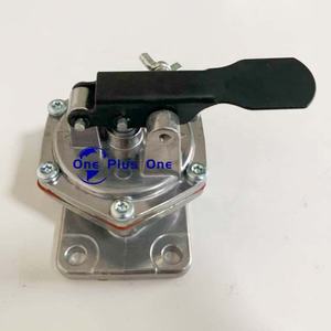 משאבת דלק ידנית מקורית חדשה במלאי 6261-71-8242 6261-71-8241 6261-71-8240 למנוע קומטסו SAA6D125E-5 SAA6D140E-5 - Product Image 6