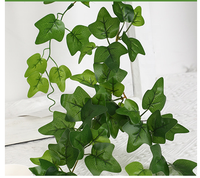 Guirlande de lierre artificiel, feuilles artificielles en plastique pour la décoration de la maison