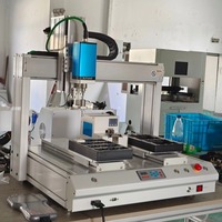 Vente directe des fabricants Machine à fixer les vis du clavier d'ordinateur accessoires de téléphone équipement de fixation des vis