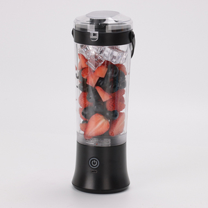 Licuadora Eléctrica Portátil para el Hogar, para Hacer Smoothies de Frutas Frescas, Pequeña y Práctica - Product Image 4