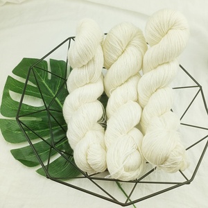 Sợi len Lotus 400m/100g, sợi len làm tất, trọng lượng Fingering, siêu mềm, len <span class=keywords><strong>Merino</strong></span> siêu mịn pha nylon, màu trắng tự nhiên, dùng để nhuộm tay - Product Image 1
