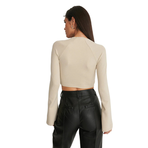<span class=keywords><strong>Haut</strong></span> court sexy et tendance pour femme avec logo personnalisé, manches <span class=keywords><strong>pagode</strong></span> longues, idéal pour le yoga et l'entraînement - Product Image 5