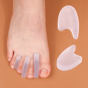 <span class=keywords><strong>Orthèse</strong></span> pour <span class=keywords><strong>Hallux</strong></span> <span class=keywords><strong>Valgus</strong></span>, Séparateur d'orteil en SEBS souple et invisible, pour jour et nuit, Manchons d'orteil en gel, Protège-arthrose du <span class=keywords><strong>hallux</strong></span> <span class=keywords><strong>valgus</strong></span> - Product Image 1