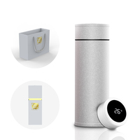 Botol Air Termo Pintar dengan Layar LED Penunjuk Suhu untuk Fahrenheit Grosir 304 Dinding Ganda Stainless Steel Jepang