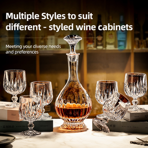高級ヴィンテージグラスワインセットクリスタルグラスワインボトル、パレットとサポート、ユニークでエレガントな形が含まれています - Product Image 3