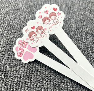 Bandes de test de parfum OEM personnalisées, motif nuage rouge, Saint-Valentin, <span class=keywords><strong>dessin</strong></span> animé, couple, <span class=keywords><strong>rose</strong></span>, nœud, cœur, enveloppe, motif lèvres, logo personnalisé - Product Image 1