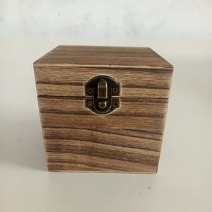 Caja de embalaje de madera maciza de peso ligero carbonizado de Color ardiente de madera de Paulownia para té <span class=keywords><strong>XNS</strong></span> marca XNS666 modelo caja de forma cuadrada - Product Image 4