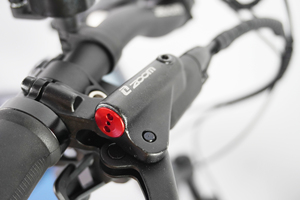 Vélo de montagne VTT avec moteur arrière 36V 250W/350W, batterie au lithium 10Ah, cadre en aluminium, 7 vitesses, frein à disque, trottinette électrique - Product Image 2