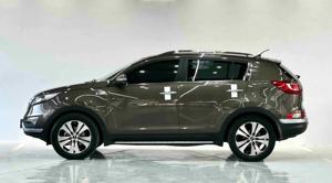 <span class=keywords><strong>Prix</strong></span> bas pour <span class=keywords><strong>Sportage</strong></span> <span class=keywords><strong>2012</strong></span> 2.0L SUV automatique, sièges en cuir, caméra, NAVI, conduite à gauche, pneus R18, intérieur foncé - Product Image 6