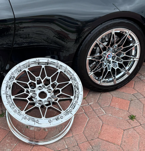 Jante de voiture de course de dragster 826m Triple Chrome Forged Wheel Beadlock pour <span class=keywords><strong>BMW</strong></span> M3 <span class=keywords><strong>M4</strong></span> F30 F80 G20 G22 G80 G82 5x112 5x120 17 18 19 20 pouces - Product Image 1