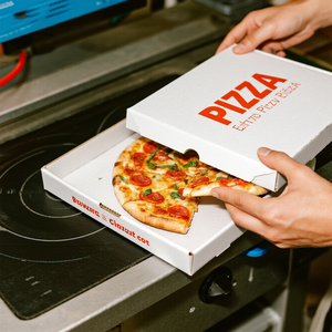 Bánh <span class=keywords><strong>Pizza</strong></span> hộp bánh <span class=keywords><strong>Pizza</strong></span> hộp với logo tùy chỉnh bánh <span class=keywords><strong>pizza</strong></span> hộp hộp bánh <span class=keywords><strong>pizza</strong></span> bán buôn trắng trên Nâu 13 inch bánh <span class=keywords><strong>pizza</strong></span> hộp - Product Image 2