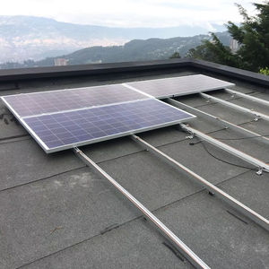 Système de montage de panneaux solaires en aluminium de haute qualité, marque OEM, fabrication en Chine, résistant aux vents de 60 m/s et aux charges de neige de 3 KN/m². - Product Image 1