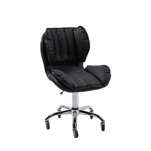 Silla de Peluquería Giratoria con Altura Ajustable, Taburete de Salón de Belleza con Ruedas, Sillas de Barbero para Corte de Cabello y Tratamiento de Uñas - Product Image 1