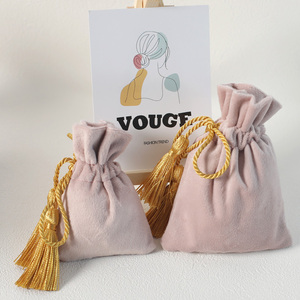 Sacs en velours à cordon Nalia - Personnalisables avec impression sérigraphique - Pochettes pour bijoux, cadeaux, mariage, bonbons - Product Image 5
