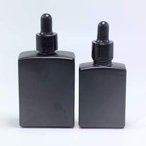 Botellas cuentagotas cuadradas de vidrio negro mate de 15ml 30ml 50ml 100ml para envasado de aceites esenciales y cuidado de la piel con logotipo personalizado - Product Image 4