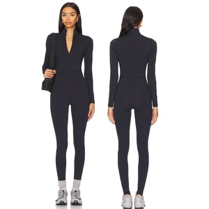 Combinaison de yoga et de fitness pour femmes, dos nu, jambes larges, design ajouré, matière Spandex/Nylon, respirante, extensible dans quatre directions, séchage rapide - Product Image 1