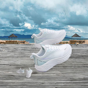 2025 New Autumn Women's Casual Running Sneakers Flying Weaving Lace-up EVA Midsole Rubber Outsole Mesh Lining Fashion Trend - Product Image 3