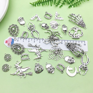Pendentifs tibétains en argent pour Halloween, 24 styles variés, breloques tête de mort, citrouille, araignée pour accessoires de bijoux DIY, décoration de fête unisexe - Product Image 3