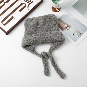 Chapeau d'hiver pour femmes de style coréen doublé de <span class=keywords><strong>polaire</strong></span> pour la chaleur Bonnet couvrant les oreilles avec des oreilles d'ours mignonnes Chapeau en peluche polyvalent à la mode - Product Image 4