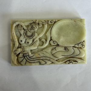 Mainan liontin naga buatan tangan seni rakyat batu Burmese ungu alami - Product Image 1