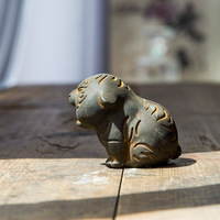 Ornement de table à thé en résine en forme de tigre mignon - Décoration d'anniversaire pour table à thé