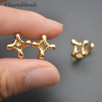 Accessoires de bijoux de conception spéciale creux rond Rectangle forme plaqué or laiton métal boucle d'oreille crochet fermoirs