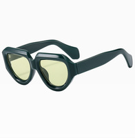 Lunettes de soleil stéréoscopiques pour femmes, monture épaisse ovale, protection UV400