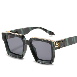 Gafas de <span class=keywords><strong>Sol</strong></span> de Diseñador Estilo Millonario Cuadradas Última Moda 2023 para Hombre y Mujer de Marca de Lujo Famosa - Product Image 2