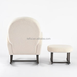 Silla mecedora ajustable para recién nacidos con cojín boucle y reposapiés para madres lactantes - Product Image 5
