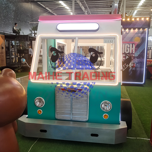 Camion de restauration rapide pour la vente de glaces, de café, de hot-dogs, de cuisine barbecue, entièrement équipé - Product Image 3