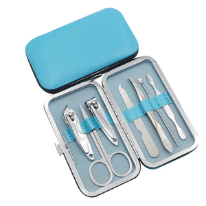 Juego de Cortaúñas de Acero Inoxidable, 7 Piezas, Portátil, Kit de Higiene para Viaje, Diseño Aleatorio, Venta al Por Mayor - Product Image 1