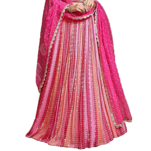 Ropa de boda de seda Chinon Lehenga Choli maravilloso Rosa bordado para novias elegante y elegante - Product Image 1