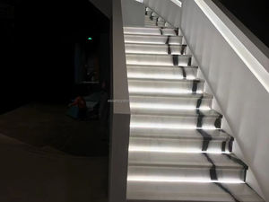 Matériau de construction de première qualité, dalle de <span class=keywords><strong>marbre</strong></span> blanc panda poli, carrelage d'escalier en <span class=keywords><strong>marbre</strong></span> noir blanc véritable <span class=keywords><strong>pour</strong></span> la décoration de la maison - Product Image 6