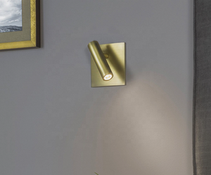Lampe murale <span class=keywords><strong>de</strong></span> lecture à <span class=keywords><strong>tête</strong></span> rotative à 360 degrés <span class=keywords><strong>avec</strong></span> <span class=keywords><strong>interrupteur</strong></span> manuel, finition argent brossé, <span class=keywords><strong>applique</strong></span> LED d'intérieur pour chevet - Product Image 1