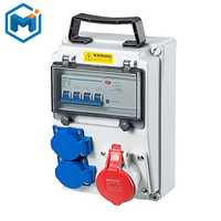 Ip44 32A 2P/3P Meta Power Distribution Box Fiches et prises industrielles Boîte d'alimentation en plastique portable à 3 voies pour prises industrielles