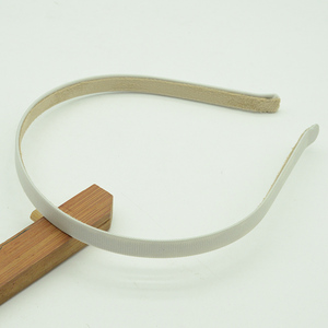 10Mm Màu Đen Màu Be Kaki Red Grosgrain Lót Kim Loại <span class=keywords><strong>Headband</strong></span> Với Nhung Bên Trong Cơ Sở Hairbands Tóc Hoops Cho Tự Làm Phụ Kiện Tóc - Product Image 3