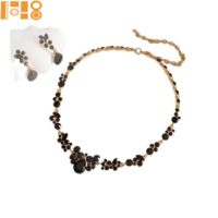 Offre Spéciale : Parures de Bijoux de Mariée de Luxe (300+ Modèles) – Collier et Boucles d'Oreilles en Alliage Plaqué Cristal pour Femmes, Idéales pour Mariages et Banquets, Cadeau Parfait