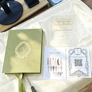 Boîte d'invitation de mariage en velours vert sauge, kit d'invitation personnalisé en acrylique avec monogramme doré, impression <span class=keywords><strong>photo</strong></span>, cartes RSVP et cartes de code vestimentaire - Product Image 1