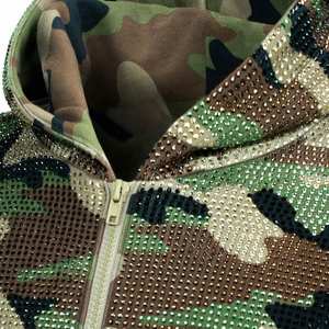 Sudadera con capucha y cremallera personalizada con pedrería para hombre, informal de invierno, oversize, con estampado de camuflaje, 100% algodón, tejido de punto - Product Image 4