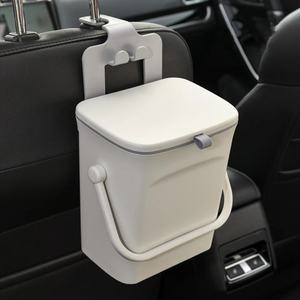 Caja <span class=keywords><strong>de</strong></span> Almacenamiento para Asiento Trasero <span class=keywords><strong>de</strong></span> Coche con Cubo <span class=keywords><strong>de</strong></span> <span class=keywords><strong>Basura</strong></span> y Soporte para <span class=keywords><strong>Teléfono</strong></span> Móvil, Cubo <span class=keywords><strong>de</strong></span> Limpieza <span class=keywords><strong>de</strong></span> Plástico <span class=keywords><strong>de</strong></span> 5L - Product Image 1