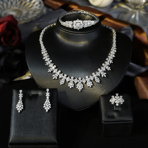 Silver Jewelry 4 piece set Luxury Lady Zircon Woman Bridal High Fashion Jewelry Gift Set